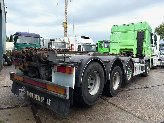 DAF XF 105.460 8x2 CHASSIS WITH MULTILIFT SYSTEM (ZF16 MANUAL GEARBOX / MX-BRAKE / 9.000 KG. FRONT-AXLE / LIFT-AXLES / FRIDGE / ETC. - شاحنات الحاويات / جسم علوي قابل للتغيير شاحنة: صورة 3 DAF XF 105.460 8x2 CHASSIS WITH MULTILIFT SYSTEM (ZF16 MANUAL GEARBOX / MX-BRAKE / 9.000 KG. FRONT-AXLE / LIFT-AXLES / FRIDGE / ETC. - شاحنات الحاويات / جسم علوي قابل للتغيير شاحنة: صورة 3