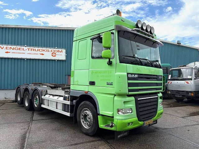 DAF XF 105.460 8x2 CHASSIS WITH MULTILIFT SYSTEM (ZF16 MANUAL GEARBOX / MX-BRAKE / 9.000 KG. FRONT-AXLE / LIFT-AXLES / FRIDGE / ETC. - شاحنات الحاويات / جسم علوي قابل للتغيير شاحنة: صورة 2 DAF XF 105.460 8x2 CHASSIS WITH MULTILIFT SYSTEM (ZF16 MANUAL GEARBOX / MX-BRAKE / 9.000 KG. FRONT-AXLE / LIFT-AXLES / FRIDGE / ETC. - شاحنات الحاويات / جسم علوي قابل للتغيير شاحنة: صورة 2