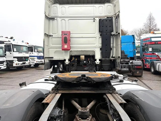 DAF XF 105.460 ATE SPACEAB 4x2 (EURO 5 / ZF MANUAL GEARBOX / ZF-INTARDER / HYDRAULIC KIT / P.T.O. / AIRCONDITIONING / ETC.) DAF XF 105.460 ATE SPACEAB 4x2 (EURO 5 / ZF MANUAL GEARBOX / ZF-INTARDER / HYDRAULIC KIT / P.T.O. / AIRCONDITIONING / ETC.): صورة 6 DAF XF 105.460 ATE SPACEAB 4x2 (EURO 5 / ZF MANUAL GEARBOX / ZF-INTARDER / HYDRAULIC KIT / P.T.O. / AIRCONDITIONING / ETC.) DAF XF 105.460 ATE SPACEAB 4x2 (EURO 5 / ZF MANUAL GEARBOX / ZF-INTARDER / HYDRAULIC KIT / P.T.O. / AIRCONDITIONING / ETC.): صورة 6