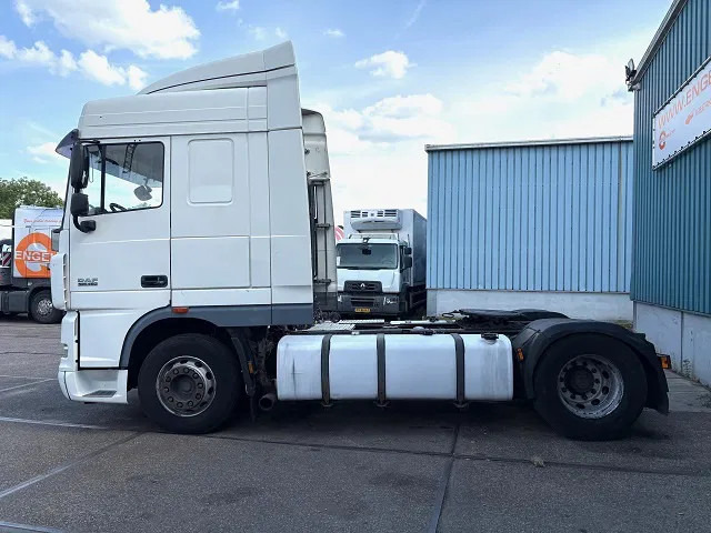 DAF XF 105.460 SPACECAB (ZF-MANUAL GEARBOX / 2x DIESELTANK / MX-ENGINE BRAKE / AIRCONDITIONING / FRIDGE / ETC.) - وحدة جر: صورة 4 DAF XF 105.460 SPACECAB (ZF-MANUAL GEARBOX / 2x DIESELTANK / MX-ENGINE BRAKE / AIRCONDITIONING / FRIDGE / ETC.) - وحدة جر: صورة 4