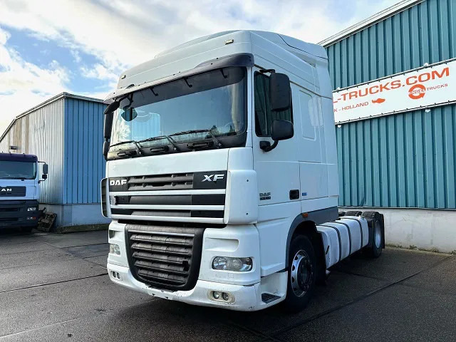 DAF XF 105.460 SPACECAB (ZF MANUAL GEARBOX / MX-BRAKE / 870+430 LITER TANK / EURO 5 EEV / AIRCONDITIONING / FRIDGE) - وحدة جر: صورة 1 DAF XF 105.460 SPACECAB (ZF MANUAL GEARBOX / MX-BRAKE / 870+430 LITER TANK / EURO 5 EEV / AIRCONDITIONING / FRIDGE) - وحدة جر: صورة 1