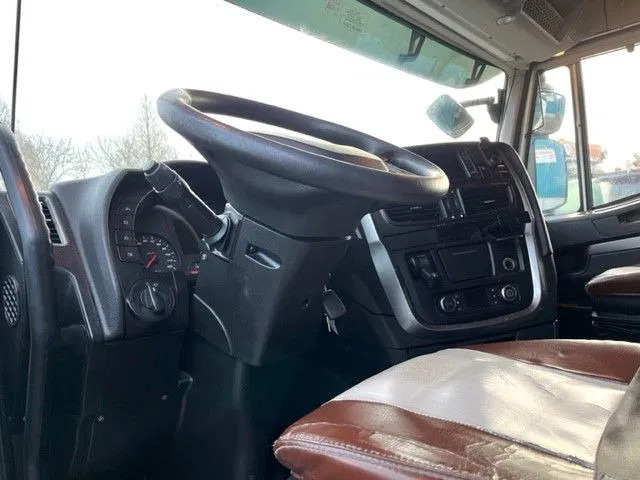 Iveco Stralis AS440S42T/P HI-WAY DUTCH TRUCK (APK/TUV -> 02-2024 / EURO 6 / AS-TRONIC / 2 TANKS / LEATHER SEATS / FRIDGE) Iveco Stralis AS440S42T/P HI-WAY DUTCH TRUCK (APK/TUV -> 02-2024 / EURO 6 / AS-TRONIC / 2 TANKS / LEATHER SEATS / FRIDGE): صورة 7