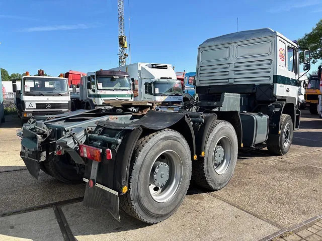 MAN 26.372 DFS 6x4 FULL STEEL TRACTOR (MANUAL GEARBOX / FULL STEEL SUSPENSION / REDUCTION AXLES) - وحدة جر: صورة 3 MAN 26.372 DFS 6x4 FULL STEEL TRACTOR (MANUAL GEARBOX / FULL STEEL SUSPENSION / REDUCTION AXLES) - وحدة جر: صورة 3