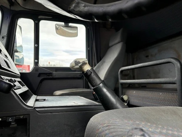MAN 26.414 FNL-T (6-CILINDERHEADS) 6x4 CHASSIS (EURO 2 / ZF16 MANUAL GEARBOX / REDUCTION AXLES) MAN 26.414 FNL-T (6-CILINDERHEADS) 6x4 CHASSIS (EURO 2 / ZF16 MANUAL GEARBOX / REDUCTION AXLES): صورة 8