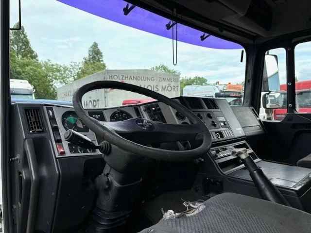 MAN 26.414 FNL-T (6-CILINDERHEADS) 6x4 CHASSIS (EURO 2 / ZF16 MANUAL GEARBOX / REDUCTION AXLES) MAN 26.414 FNL-T (6-CILINDERHEADS) 6x4 CHASSIS (EURO 2 / ZF16 MANUAL GEARBOX / REDUCTION AXLES): صورة 7