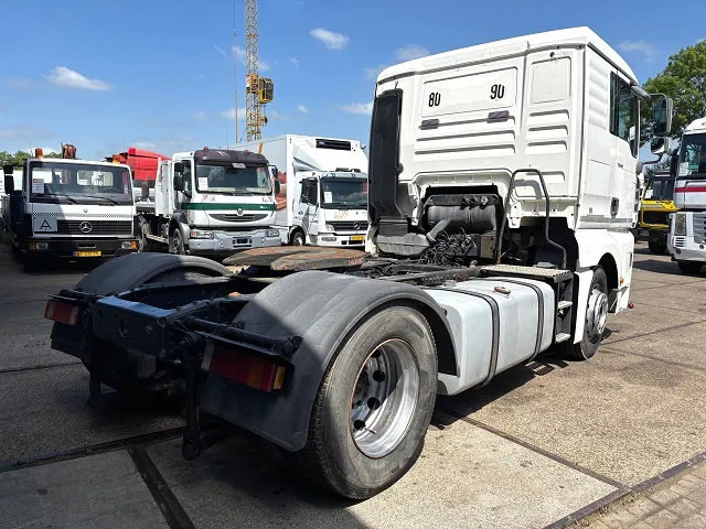 MAN TGA 18.410 BLS XL (6-CILINDERHEADS) (ZF16 MANUAL GEARBOX / ZF-INTARDER / P.T.O.) - وحدة جر: صورة 3 MAN TGA 18.410 BLS XL (6-CILINDERHEADS) (ZF16 MANUAL GEARBOX / ZF-INTARDER / P.T.O.) - وحدة جر: صورة 3