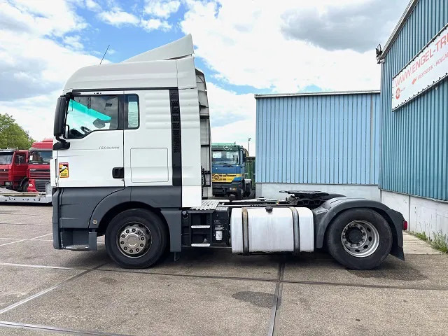 MAN TGX 18.440 BLS XLX (ZF16 MANUAL GEARBOX / 2x DIESELTANK / AIRCONDITIONING / ELECTRICAL MAINSWITCH / FRIDGE / EURO 6) - وحدة جر: صورة 5 MAN TGX 18.440 BLS XLX (ZF16 MANUAL GEARBOX / 2x DIESELTANK / AIRCONDITIONING / ELECTRICAL MAINSWITCH / FRIDGE / EURO 6) - وحدة جر: صورة 5