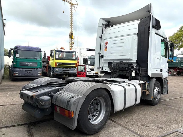 Mercedes-Benz Actros 1844 LS (MP2) (TELLIGENT AUTOMATIC / AIRCONDITIONING / 2x DIESELTANK / EURO 5) - وحدة جر: صورة 3 Mercedes-Benz Actros 1844 LS (MP2) (TELLIGENT AUTOMATIC / AIRCONDITIONING / 2x DIESELTANK / EURO 5) - وحدة جر: صورة 3