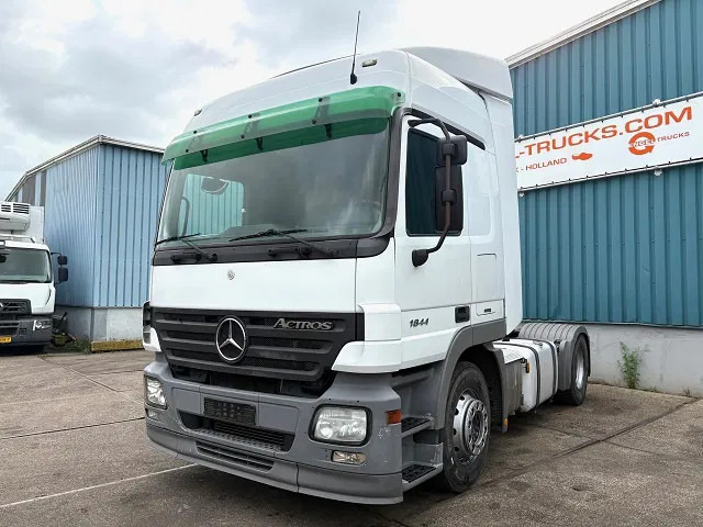 Mercedes-Benz Actros 1844 LS (MP2) (TELLIGENT AUTOMATIC / AIRCONDITIONING / 2x DIESELTANK / EURO 5) - وحدة جر: صورة 1 Mercedes-Benz Actros 1844 LS (MP2) (TELLIGENT AUTOMATIC / AIRCONDITIONING / 2x DIESELTANK / EURO 5) - وحدة جر: صورة 1
