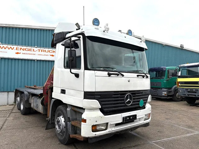 Mercedes-Benz Actros 2540 L 6x2 MP1 WITH V-CRANE & HOOK-ARM SYSTEM (EPS WITH CLUTCH (3 PEDALS) / REDUCTION AXLE / STEEL-/AIR SUSPENSION / P.T. - شاحنة ذات خطاف, شاحنة كرين: صورة 2 Mercedes-Benz Actros 2540 L 6x2 MP1 WITH V-CRANE & HOOK-ARM SYSTEM (EPS WITH CLUTCH (3 PEDALS) / REDUCTION AXLE / STEEL-/AIR SUSPENSION / P.T. - شاحنة ذات خطاف, شاحنة كرين: صورة 2