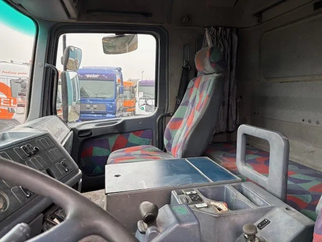 وحدة جر Mercedes-Benz Actros 2640 S 6x4 FULL STEEL TRACTOR UNIT (EPS WITH CLUTCH (3 PEDALS) / REDUCTION AXLES / FULL STEEL SUSPENSION / HYDRAULIC KIT: صورة 10