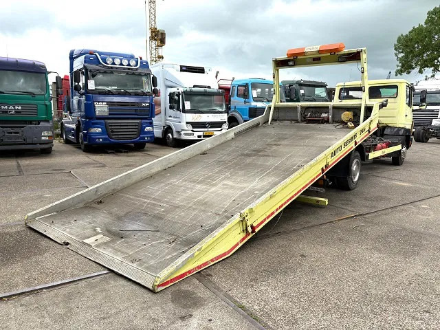 Mercedes-Benz LK 817 AUTO TRANSPORTER (6-CILINDER / FULL STEEL SUSPENSION / MANUAL GEARBOX / WINCH / ETC.) - شاحنة نقل سيارات شاحنة: صورة 4 Mercedes-Benz LK 817 AUTO TRANSPORTER (6-CILINDER / FULL STEEL SUSPENSION / MANUAL GEARBOX / WINCH / ETC.) - شاحنة نقل سيارات شاحنة: صورة 4