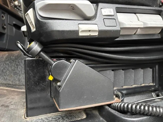 وحدة جر Renault T460 HIGH ROOF 4x2 (EURO 6 / AUTOMATIC GEARBOX / VBI-BRAKE / HYDRAULIC KIT / FRIDGE / AIRCONDITIONING): صورة 15