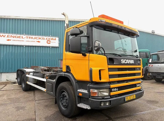 Scania P114-340 6x2 WITH MULTILIFT CONTAINERSYSTEM ONLY 80.500 KM!! ORIGINAL (10 TIRES / FULL STEEL SUSPENSION / 12 GEARS MANUAL GEARBO - شاحنات الحاويات / جسم علوي قابل للتغيير شاحنة: صورة 2 Scania P114-340 6x2 WITH MULTILIFT CONTAINERSYSTEM ONLY 80.500 KM!! ORIGINAL (10 TIRES / FULL STEEL SUSPENSION / 12 GEARS MANUAL GEARBO - شاحنات الحاويات / جسم علوي قابل للتغيير شاحنة: صورة 2