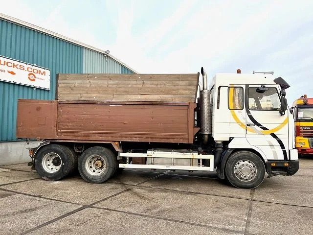 Scania R143-450 V8 STREAMLINE 6x2 FULL STEEL KIPPER (MANUAL GEARBOX / FULL STEEL SUSPENSION / 10 TIRES / ROBSON DRIVE / MECHANICAL PUMP - شاحنة قلاب: صورة 4 Scania R143-450 V8 STREAMLINE 6x2 FULL STEEL KIPPER (MANUAL GEARBOX / FULL STEEL SUSPENSION / 10 TIRES / ROBSON DRIVE / MECHANICAL PUMP - شاحنة قلاب: صورة 4