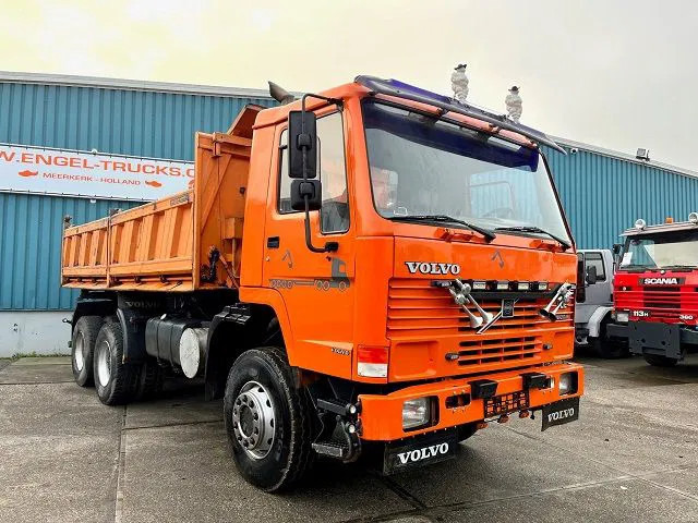 Volvo FL 12.380 6x6 FULL STEEL SUSPENSION MEILLER KIPPER (EURO 2 / MANUAL GEARBOX / REDUCTION AXLES / FULL STEEL SUSPENSION) - شاحنة قلاب: صورة 2 Volvo FL 12.380 6x6 FULL STEEL SUSPENSION MEILLER KIPPER (EURO 2 / MANUAL GEARBOX / REDUCTION AXLES / FULL STEEL SUSPENSION) - شاحنة قلاب: صورة 2