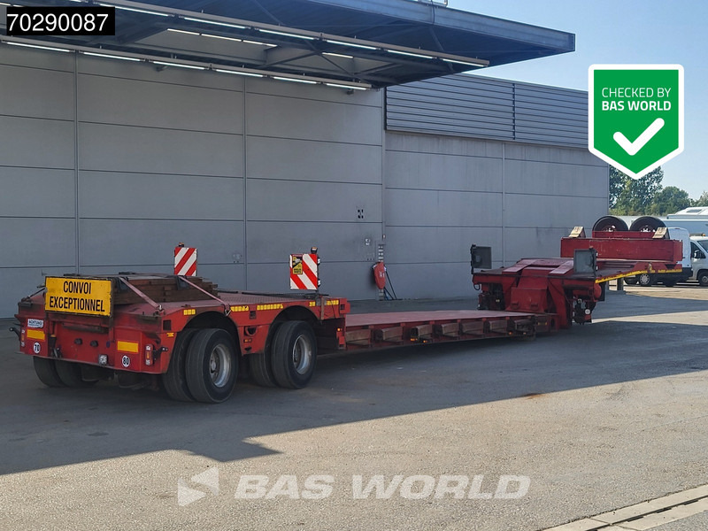 Broshuis 2ABD-38 A Extendable 2x Steering Axle - عربة منخفضة مسطحة نصف مقطورة: صورة 1 Broshuis 2ABD-38 A Extendable 2x Steering Axle - عربة منخفضة مسطحة نصف مقطورة: صورة 1