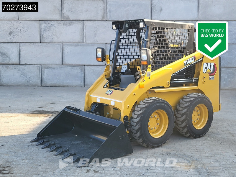Caterpillar 216 B3 - شيول صغير: صورة 1 Caterpillar 216 B3 - شيول صغير: صورة 1