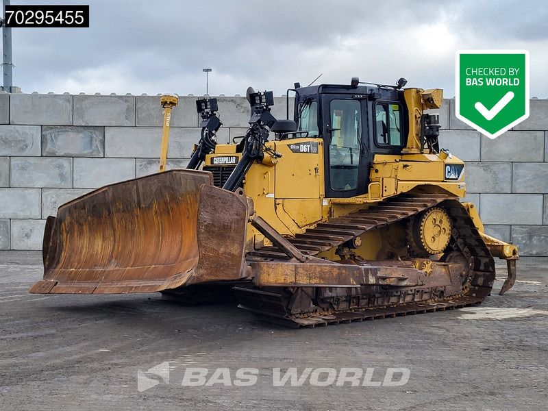 Caterpillar D6T Trimble GPS - Ripper - جرافة: صورة 1 Caterpillar D6T Trimble GPS - Ripper - جرافة: صورة 1