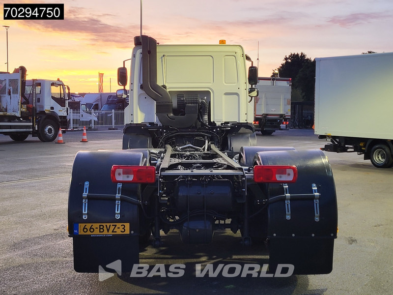DAF CF 300 6X2 NEW chassis Lift/Steering Axle ACC Retarder Euro 6 - شاحنة هيكل كابينة: صورة 3 DAF CF 300 6X2 NEW chassis Lift/Steering Axle ACC Retarder Euro 6 - شاحنة هيكل كابينة: صورة 3