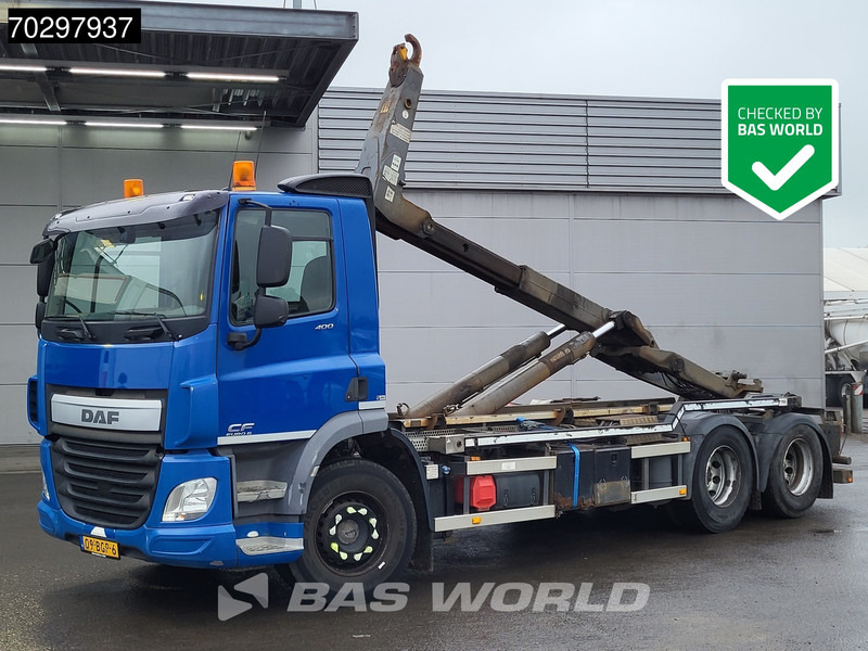 DAF CF 400 6X2 VDL S-21-6200 Hooklift Lift Axle Automatic ACC Euro 6 - شاحنة ذات خطاف: صورة 1 DAF CF 400 6X2 VDL S-21-6200 Hooklift Lift Axle Automatic ACC Euro 6 - شاحنة ذات خطاف: صورة 1