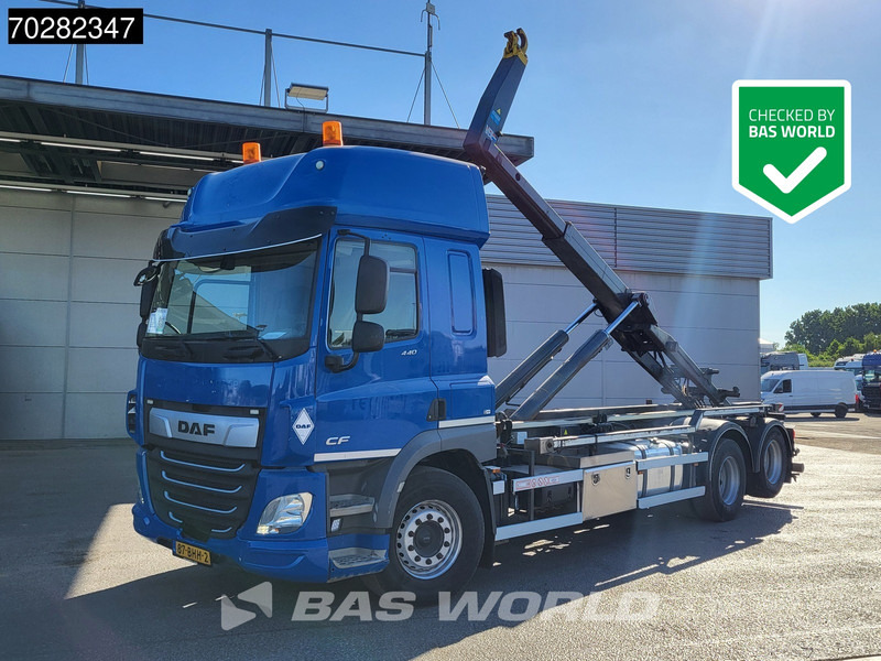 DAF CF 440 6X2 NL-Truck 21tons VDL containersystem ACC Euro 6 - شاحنة ذات خطاف: صورة 1 DAF CF 440 6X2 NL-Truck 21tons VDL containersystem ACC Euro 6 - شاحنة ذات خطاف: صورة 1