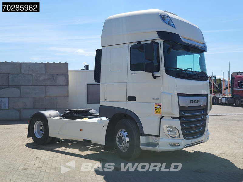 DAF XF 450 4X2 SSC PTO ACC Standklima Euro 6 - وحدة جر: صورة 3 DAF XF 450 4X2 SSC PTO ACC Standklima Euro 6 - وحدة جر: صورة 3