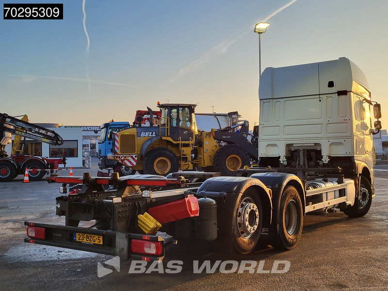 DAF XF 450 XF 6X2 NL-Truck Retarder 2xTanks Lift-axle Standairco ACC Euro 6 - شاحنات الحاويات / جسم علوي قابل للتغيير شاحنة: صورة 5 DAF XF 450 XF 6X2 NL-Truck Retarder 2xTanks Lift-axle Standairco ACC Euro 6 - شاحنات الحاويات / جسم علوي قابل للتغيير شاحنة: صورة 5