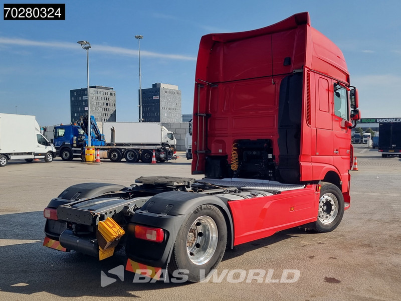 DAF XF 460 4X2 SSC Retarder 2xTanks Standklima Euro 6 - وحدة جر: صورة 5 DAF XF 460 4X2 SSC Retarder 2xTanks Standklima Euro 6 - وحدة جر: صورة 5