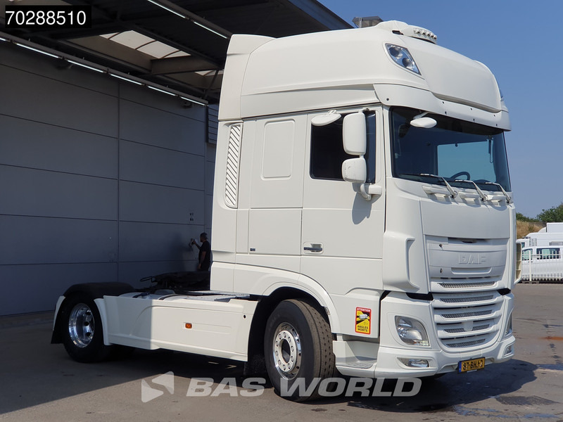 DAF XF 510 4X2 NL-Truck SSC Retarder Full-Air 2xTanks Leder ACC Standklima Euro 6 - وحدة جر: صورة 3 DAF XF 510 4X2 NL-Truck SSC Retarder Full-Air 2xTanks Leder ACC Standklima Euro 6 - وحدة جر: صورة 3