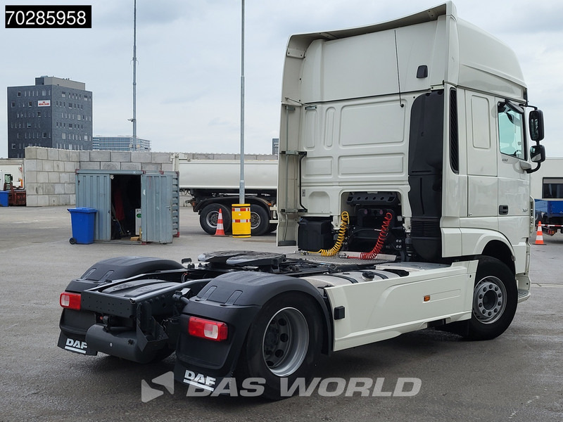 DAF XF 530 XF 4X2 Retarder 2xTanks Standklima ACC Euro 6 - وحدة جر: صورة 5 DAF XF 530 XF 4X2 Retarder 2xTanks Standklima ACC Euro 6 - وحدة جر: صورة 5