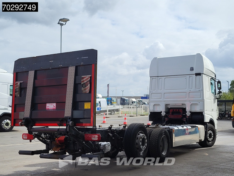 DAF XF 530 XF 6X2 2000kg Ladebordwand Lift+Steering-Axle Navi ACC Euro 6 - شاحنة هيكل كابينة: صورة 5 DAF XF 530 XF 6X2 2000kg Ladebordwand Lift+Steering-Axle Navi ACC Euro 6 - شاحنة هيكل كابينة: صورة 5