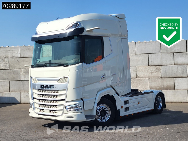 DAF XG+ 530 4X2 Retarder 2x Tanks Standklima Leather Alcoa's - وحدة جر: صورة 1 DAF XG+ 530 4X2 Retarder 2x Tanks Standklima Leather Alcoa's - وحدة جر: صورة 1
