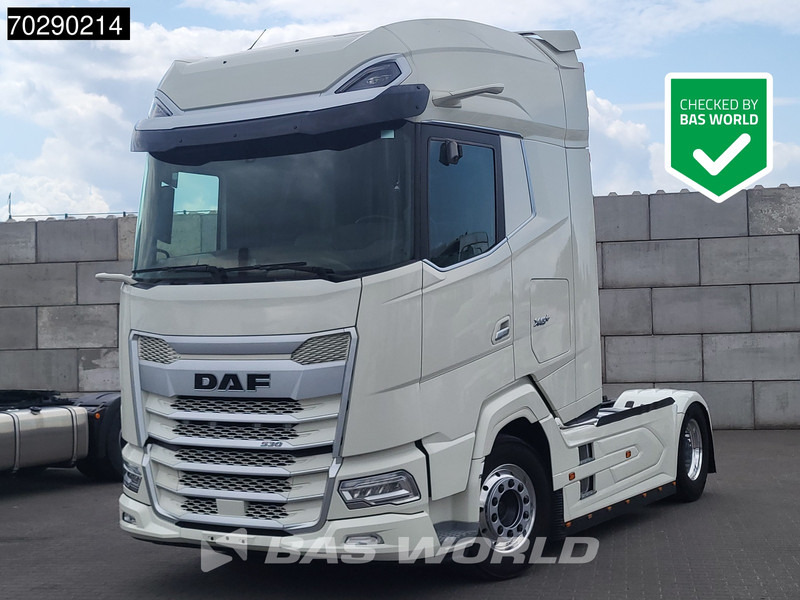 DAF XG+ 530 4X2 Retarder 2x Tanks Standklima Leather Alcoa's - وحدة جر: صورة 1 DAF XG+ 530 4X2 Retarder 2x Tanks Standklima Leather Alcoa's - وحدة جر: صورة 1