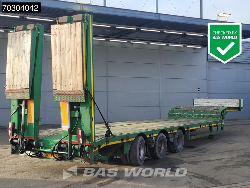 Faymonville STN-3AU 3 axles Steering Axle Extendable - عربة منخفضة مسطحة نصف مقطورة: صورة 1 Faymonville STN-3AU 3 axles Steering Axle Extendable - عربة منخفضة مسطحة نصف مقطورة: صورة 1