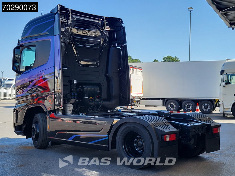 Ford F-Max 500 4X2 New! 2xTanks Xenon Navi ACC Euro 6 - وحدة جر: صورة 2 Ford F-Max 500 4X2 New! 2xTanks Xenon Navi ACC Euro 6 - وحدة جر: صورة 2