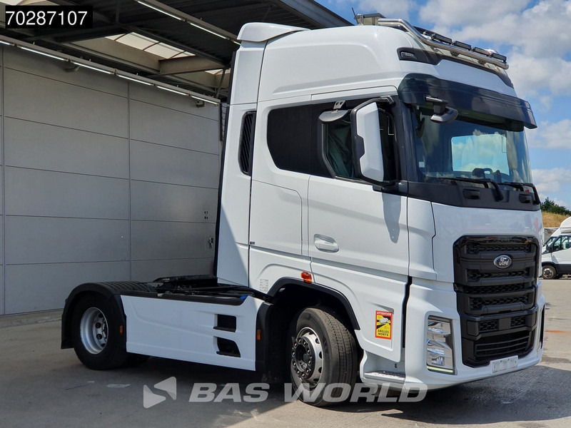 Ford F-Max 500 4X2 Retarder 2x Tanks Standklima ACC Euro 6 - وحدة جر: صورة 3 Ford F-Max 500 4X2 Retarder 2x Tanks Standklima ACC Euro 6 - وحدة جر: صورة 3