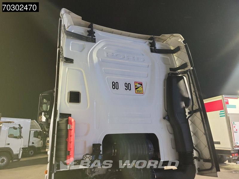 Ford F-Max 500 4X2 Retarder Standklima 2xTanks ACC LED Euro 6 - وحدة جر: صورة 5 Ford F-Max 500 4X2 Retarder Standklima 2xTanks ACC LED Euro 6 - وحدة جر: صورة 5