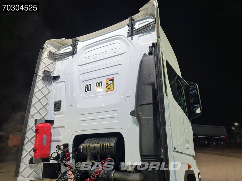 Ford F-Max 500 4X2 Retarder Standklima 2xTanks ACC LED Euro 6 - وحدة جر: صورة 5 Ford F-Max 500 4X2 Retarder Standklima 2xTanks ACC LED Euro 6 - وحدة جر: صورة 5