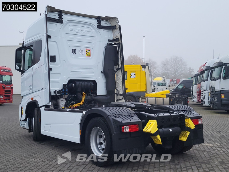 Ford F-Max 500 4X2 Retarder Standklima 2xTanks ACC LED Euro 6 - وحدة جر: صورة 2 Ford F-Max 500 4X2 Retarder Standklima 2xTanks ACC LED Euro 6 - وحدة جر: صورة 2