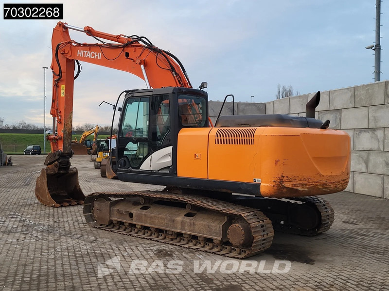 Hitachi ZX210 LC -5B - حفار زحاف: صورة 2 Hitachi ZX210 LC -5B - حفار زحاف: صورة 2