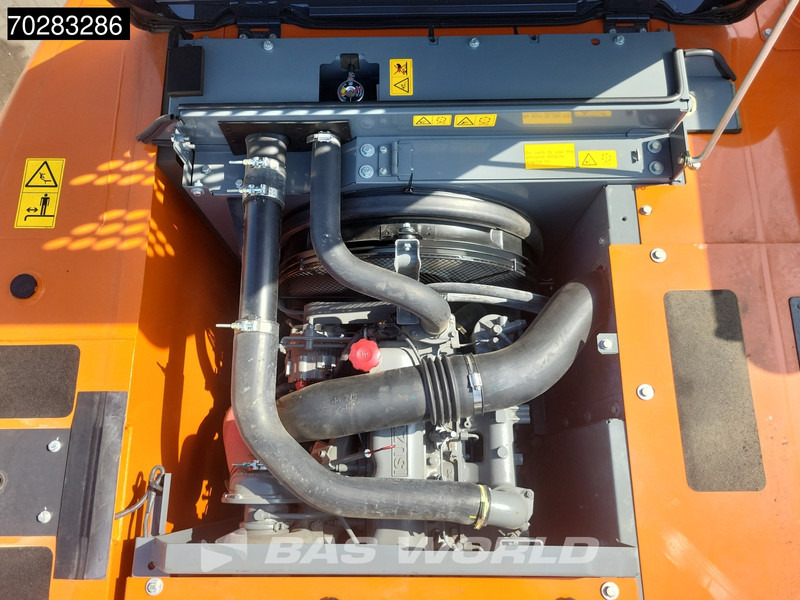 حفار زحاف Hitachi ZX220 LC-5G ISUZU ENGINE: صورة 19