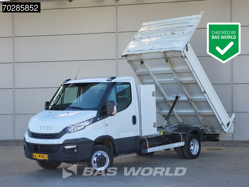 Iveco Daily 35C14 Open Laadbak met Kist Dubbellucht 3,5t Trekhaak Airco Cruise Euro6 Pritsche Pickup Open Box A/C Towbar Cruise control - شاحنة مفتوحة: صورة 1 Iveco Daily 35C14 Open Laadbak met Kist Dubbellucht 3,5t Trekhaak Airco Cruise Euro6 Pritsche Pickup Open Box A/C Towbar Cruise control - شاحنة مفتوحة: صورة 1