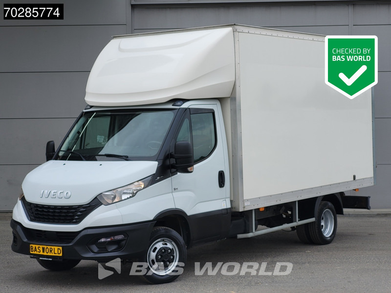 Iveco Daily 35C16 COMING SOON! 3.0L Bakwagen Dubbellucht Achterdeuren Airco Cruise Euro6 Meubelbak Koffer A/C Cruise control - شاحنة مغلقة الصندوق: صورة 1 Iveco Daily 35C16 COMING SOON! 3.0L Bakwagen Dubbellucht Achterdeuren Airco Cruise Euro6 Meubelbak Koffer A/C Cruise control - شاحنة مغلقة الصندوق: صورة 1