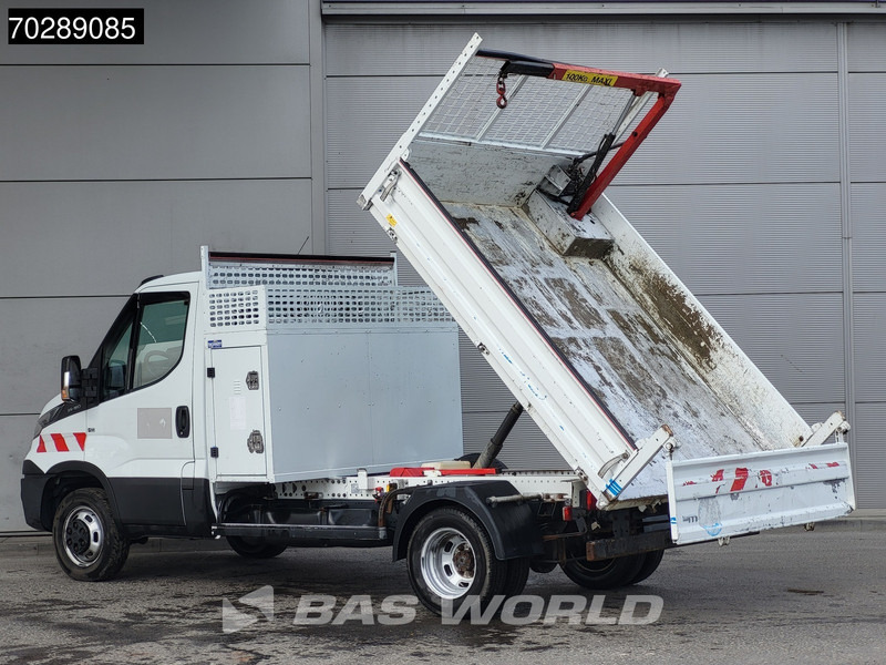 Iveco Daily 35C16 Kipper met Kraan Dubbellucht 3,5t Trekhaak Airco Cruise Camera Euro6 Crane Kran Kranwagen 2m3 A/C Towbar Cruise control - قلاب صغير: صورة 3 Iveco Daily 35C16 Kipper met Kraan Dubbellucht 3,5t Trekhaak Airco Cruise Camera Euro6 Crane Kran Kranwagen 2m3 A/C Towbar Cruise control - قلاب صغير: صورة 3