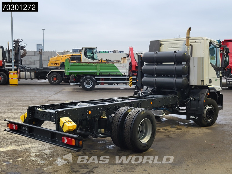Iveco Eurocargo 160E210 4X2 NEW! 16tons chassis! CNG Retarder Automatic Euro 6 - شاحنة هيكل كابينة: صورة 5 Iveco Eurocargo 160E210 4X2 NEW! 16tons chassis! CNG Retarder Automatic Euro 6 - شاحنة هيكل كابينة: صورة 5