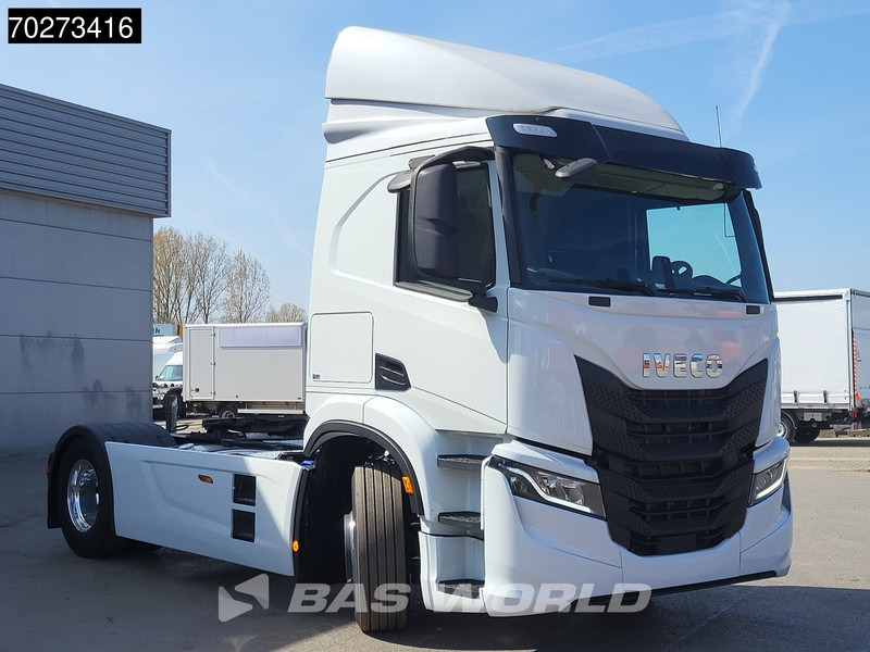 Iveco S-Way 340 4X2 NEW! ActiveTime Alcoa's ACC LED - وحدة جر: صورة 3 Iveco S-Way 340 4X2 NEW! ActiveTime Alcoa's ACC LED - وحدة جر: صورة 3