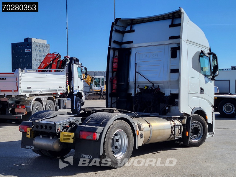Iveco S-Way 460 4X2 LNG Retarder 2x Tanks LED Navi - وحدة جر: صورة 5 Iveco S-Way 460 4X2 LNG Retarder 2x Tanks LED Navi - وحدة جر: صورة 5