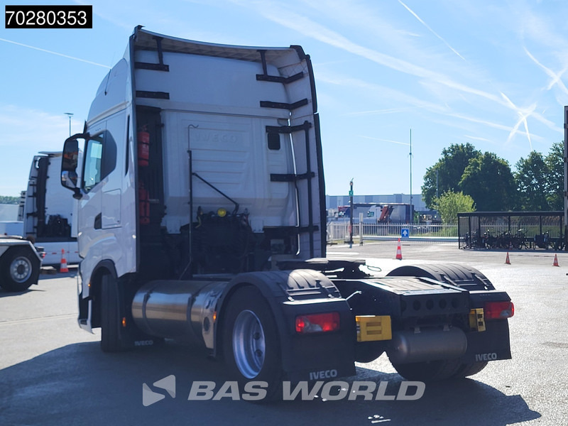 Iveco S-Way 460 4X2 LNG Retarder 2x Tanks LED Navi - وحدة جر: صورة 2 Iveco S-Way 460 4X2 LNG Retarder 2x Tanks LED Navi - وحدة جر: صورة 2