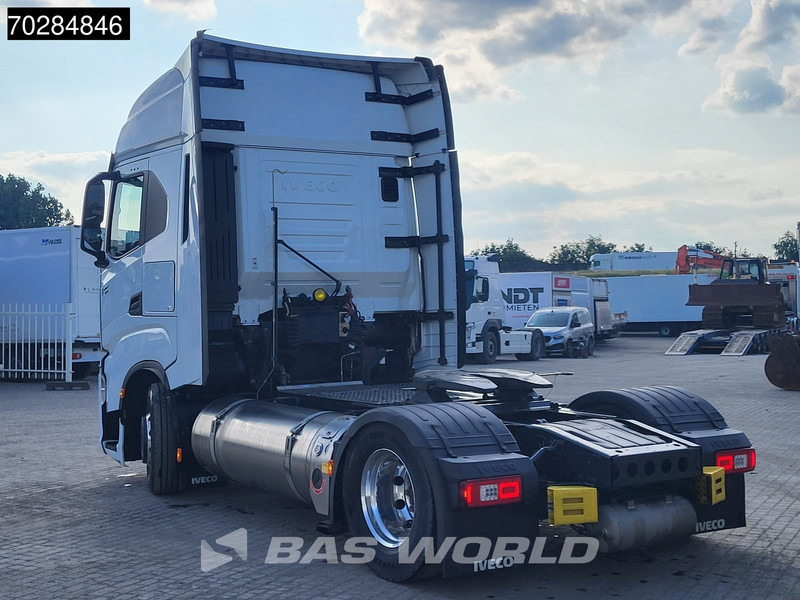 Iveco S-Way 460 S-Way 4X2 Retarder 2x LNG Tanks Navi ACC Alcoa's - وحدة جر: صورة 2 Iveco S-Way 460 S-Way 4X2 Retarder 2x LNG Tanks Navi ACC Alcoa's - وحدة جر: صورة 2